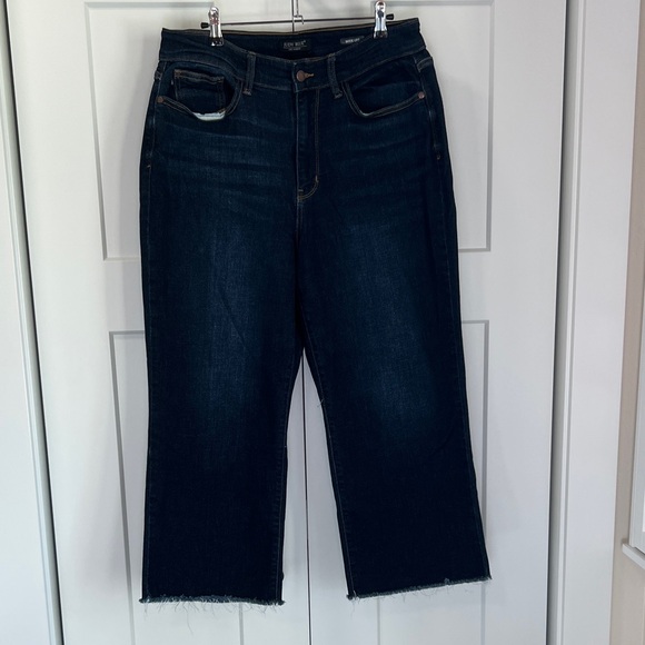 Judy Blue Dark Indigo Cropped Jeans - Picture 1 of 5